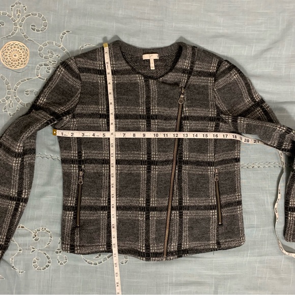 Joie gray plaid wool jacket with asymmetrical zipper - Picture 8 of 12